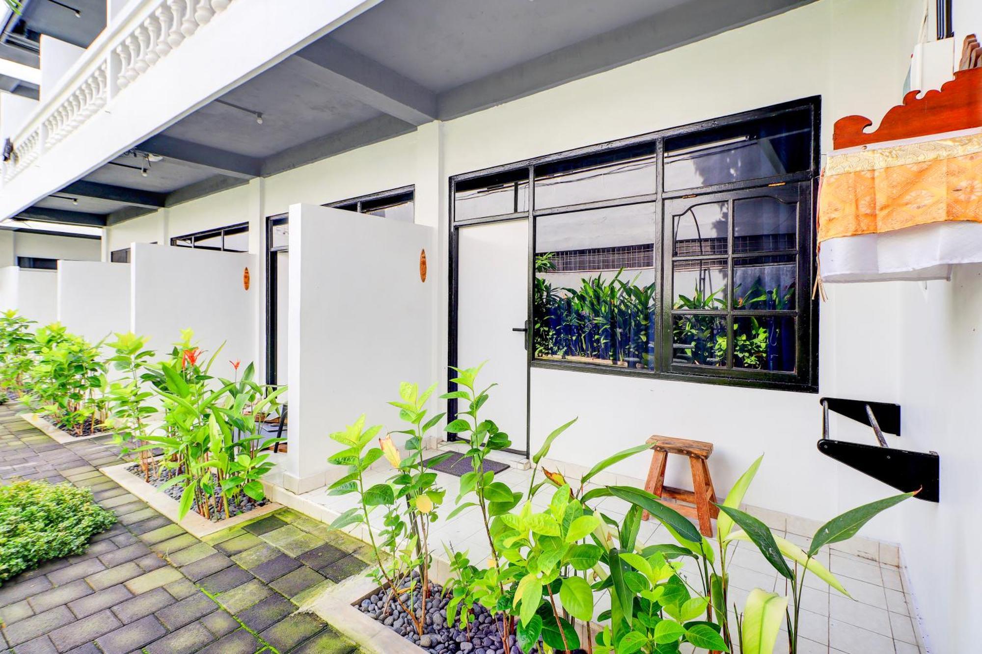 Collection O Legian Near Legian Beach Экстерьер фото