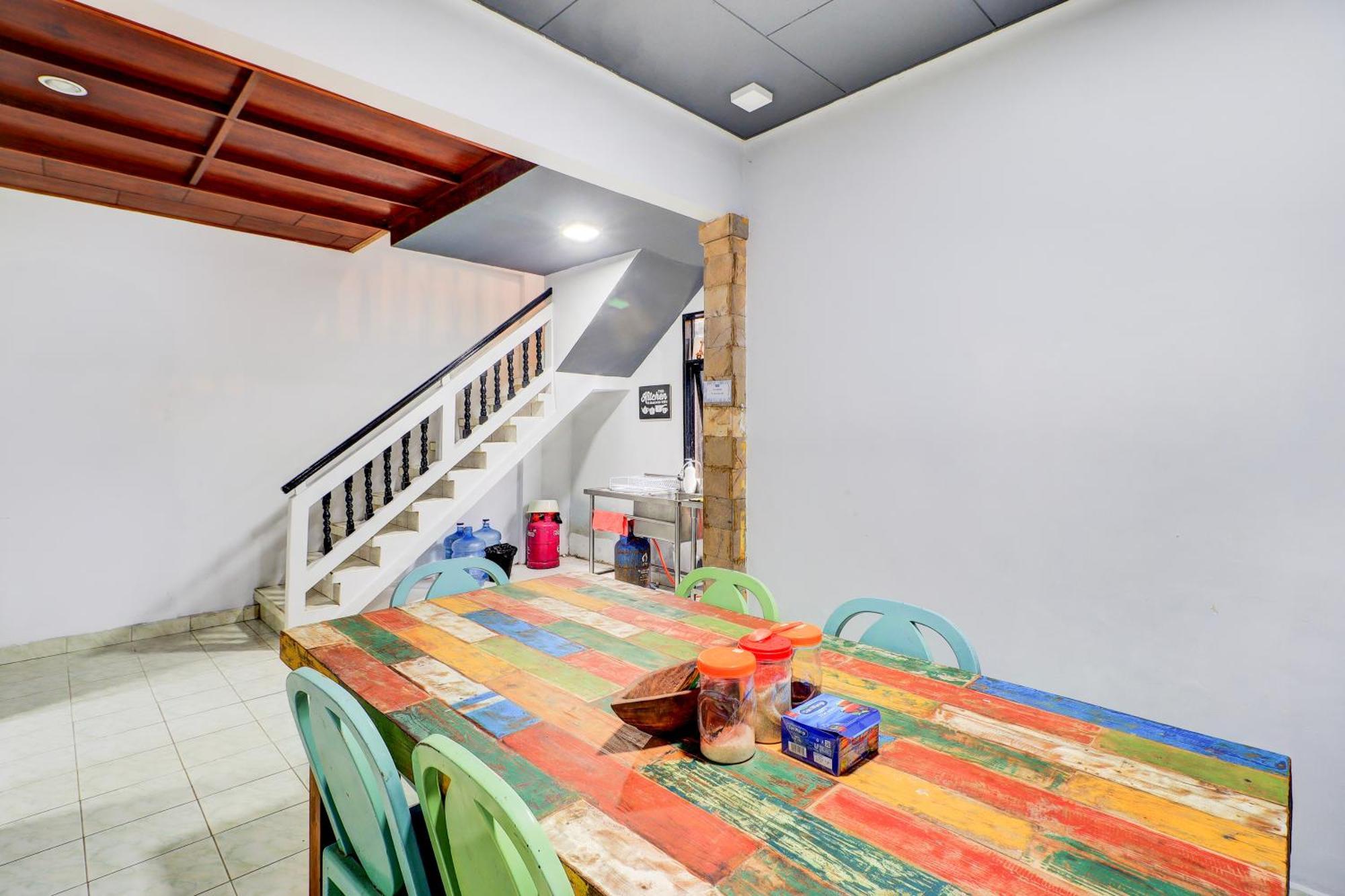 Collection O Legian Near Legian Beach Экстерьер фото